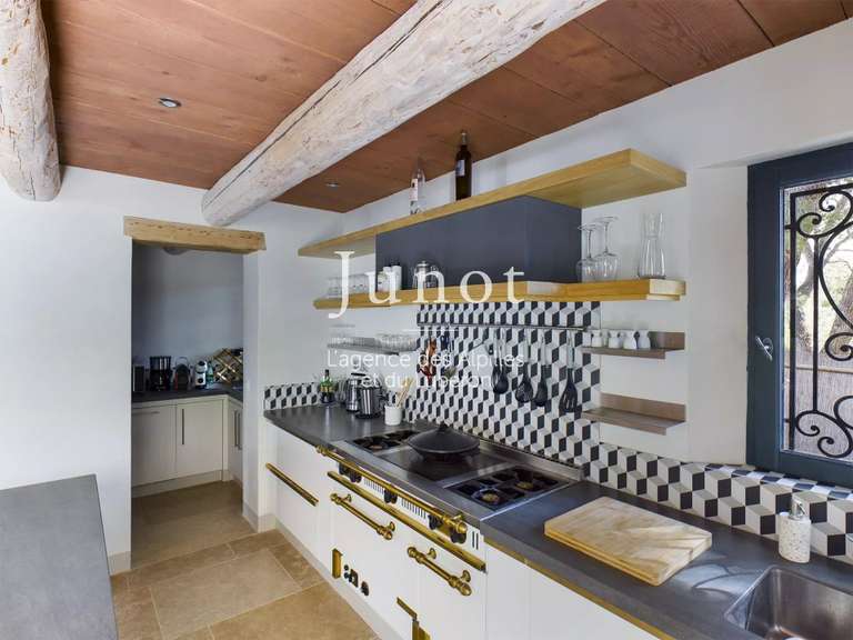 House Maussane-les-Alpilles - 3 bedrooms - 165m²