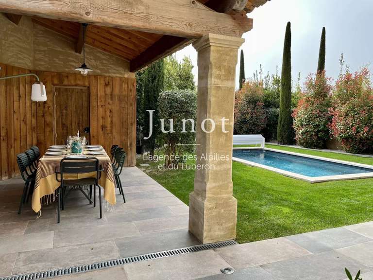House Maussane-les-Alpilles - 4 bedrooms - 155m²