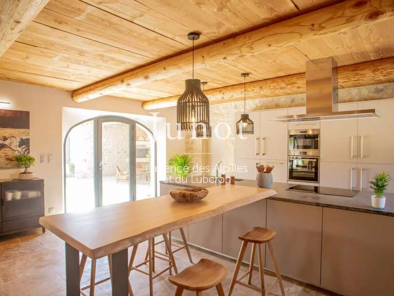 House Maussane-les-Alpilles - 5 bedrooms - 4000m²