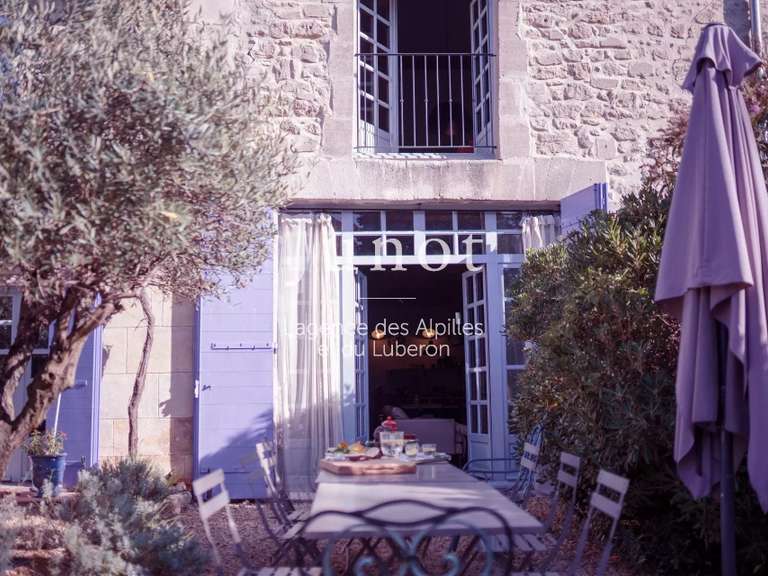 House Maussane-les-Alpilles - 4 bedrooms - 350m²