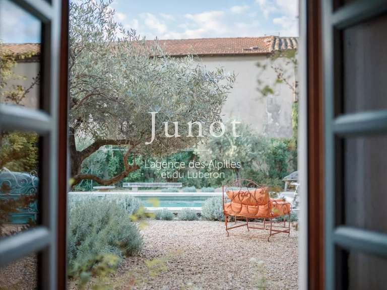 House Maussane-les-Alpilles - 4 bedrooms - 350m²