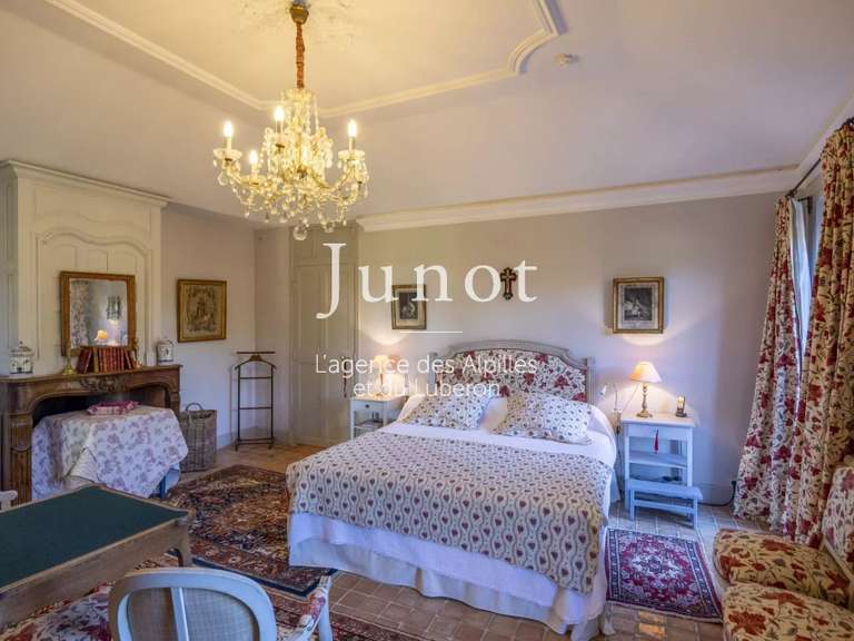 Maison Maussane-les-Alpilles - 10 chambres - 1400m²