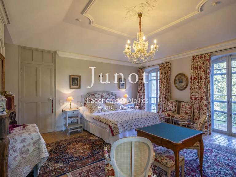 Maison Maussane-les-Alpilles - 10 chambres - 1400m²