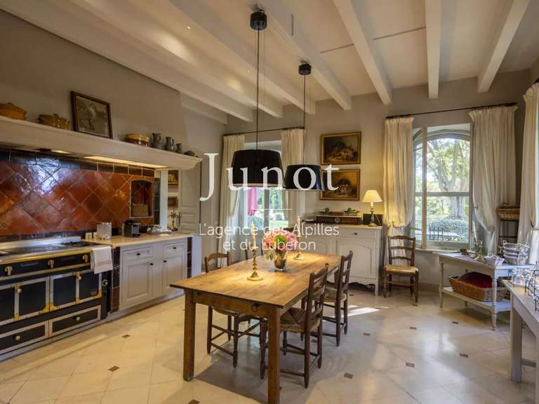 Maison Maussane-les-Alpilles - 10 chambres - 1400m²