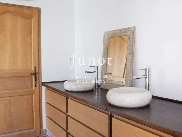 Maison Maussane-les-Alpilles - 3 chambres - 210m²
