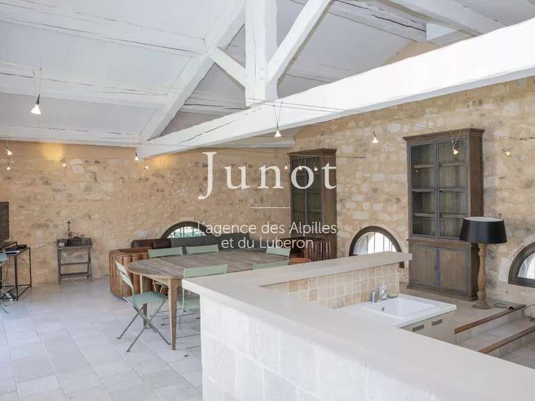 Maison Maussane-les-Alpilles - 3 chambres - 210m²