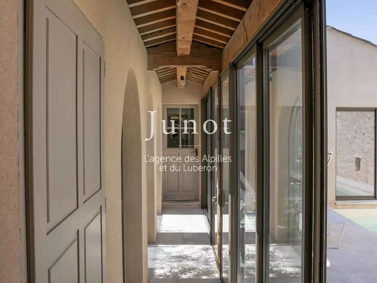 House Maussane-les-Alpilles