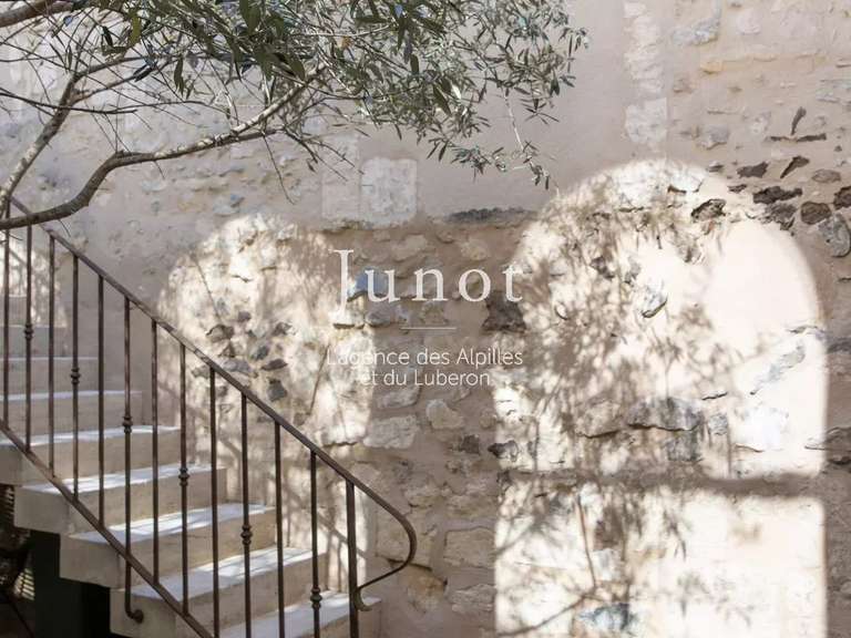 Maison Maussane-les-Alpilles - 3 chambres - 210m²