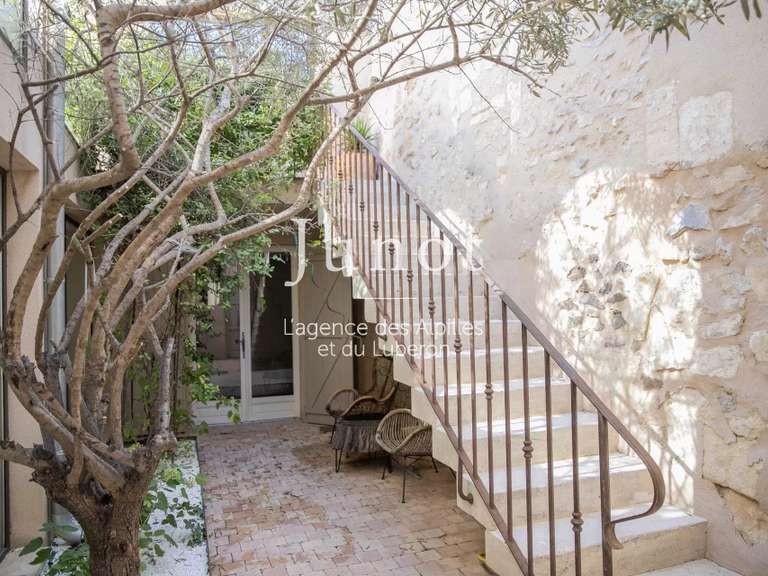 Maison Maussane-les-Alpilles - 3 chambres - 210m²