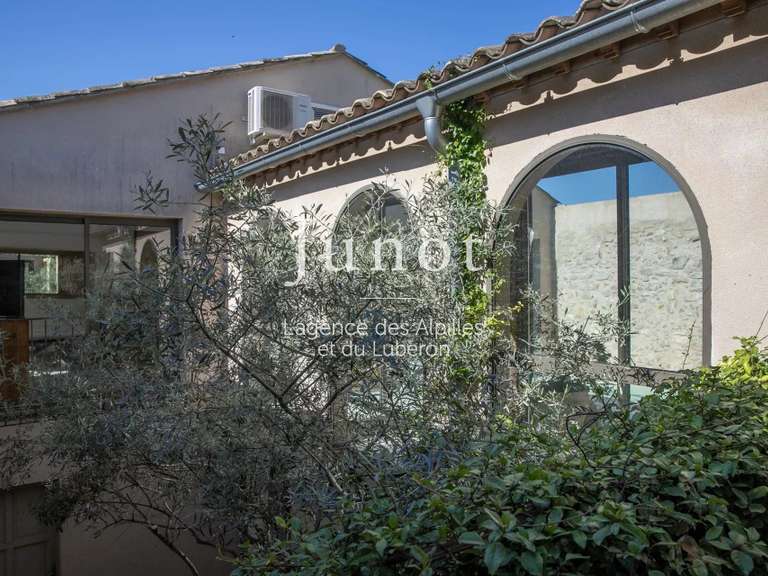 Maison Maussane-les-Alpilles - 3 chambres - 210m²