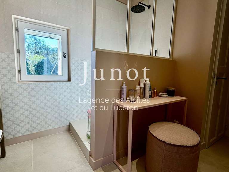 Maison Maussane-les-Alpilles - 2 chambres - 110m²