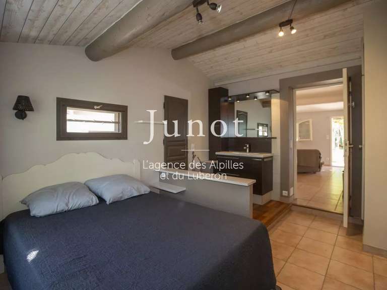 Maison Maussane-les-Alpilles - 3 chambres - 207m²