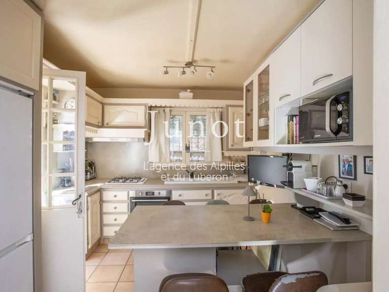 Maison Maussane-les-Alpilles - 3 chambres - 207m²