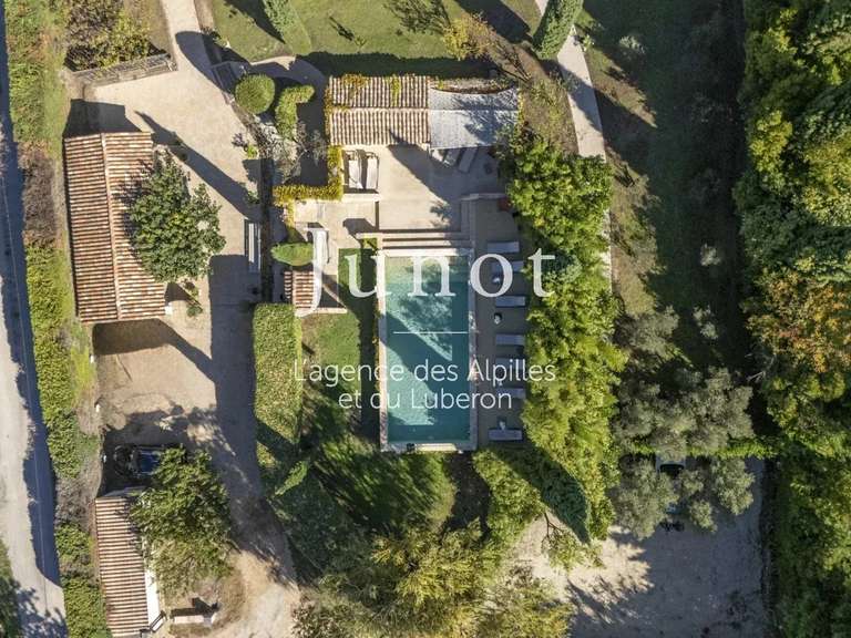 Maison Maussane-les-Alpilles - 3 chambres - 207m²