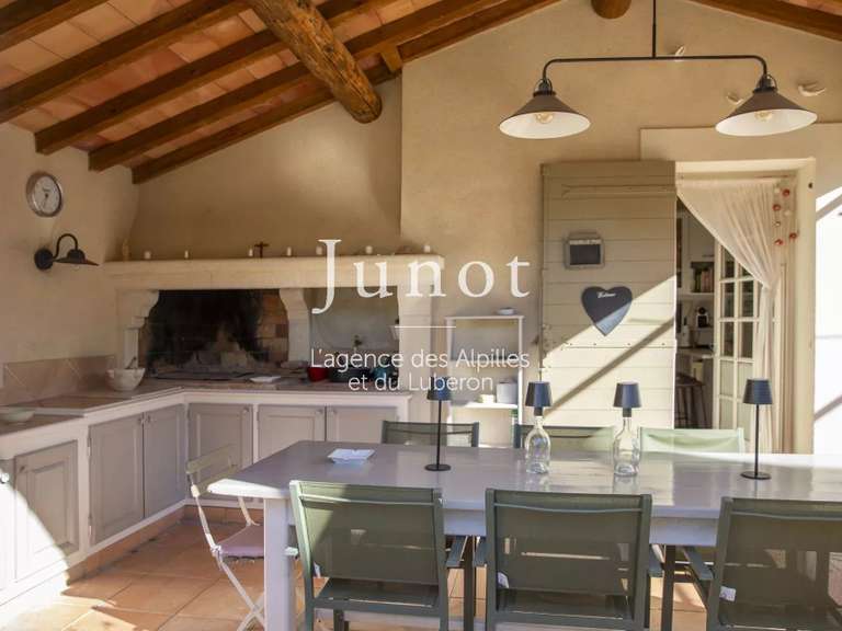 Maison Maussane-les-Alpilles - 3 chambres - 207m²