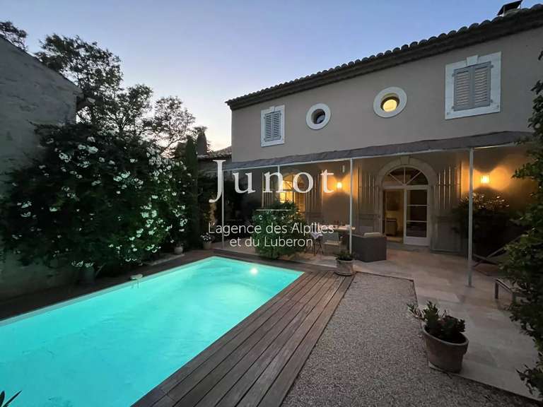 Maison Maussane-les-Alpilles - 2 chambres - 100m²