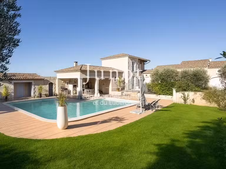 Maison Maussane-les-Alpilles - 4 chambres - 300m²