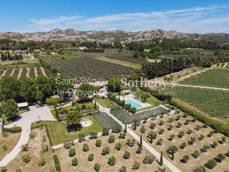 Maison Maussane-les-Alpilles - 350m²