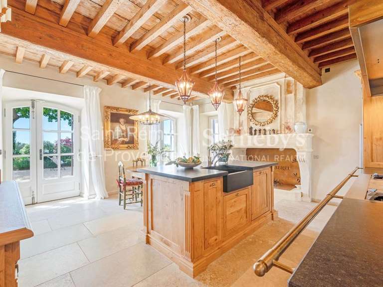 Maison Maussane-les-Alpilles - 350m²