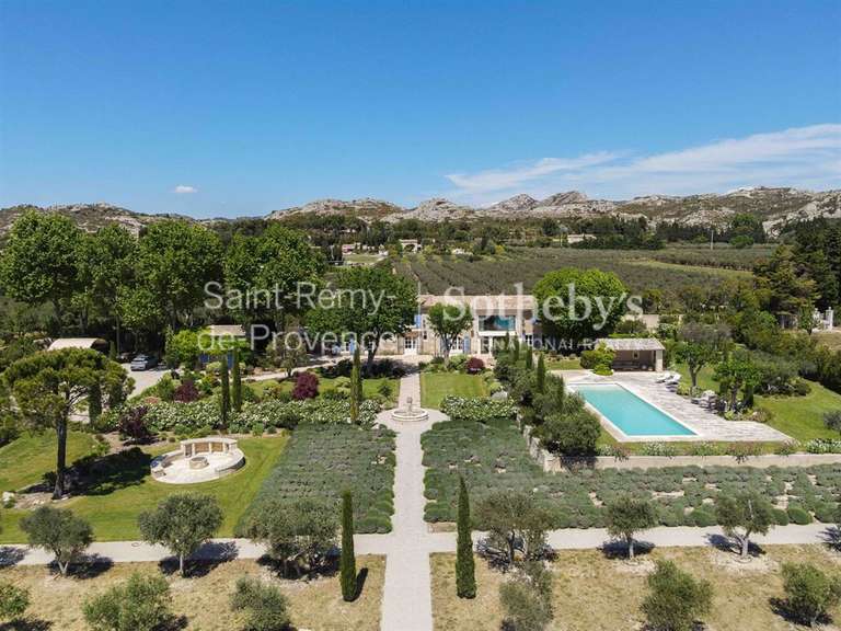 Maison Maussane-les-Alpilles - 350m²