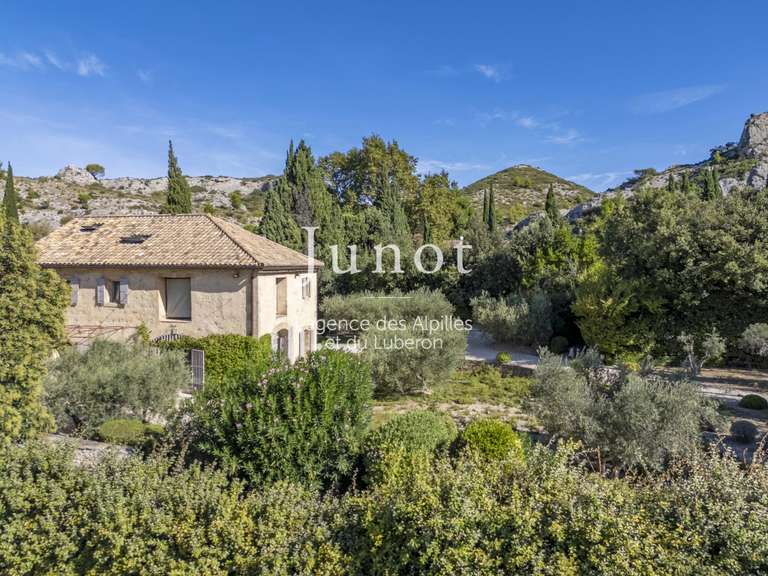 Maison Maussane-les-Alpilles - 2 chambres - 220m²