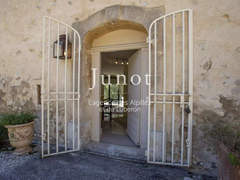 Maison Maussane-les-Alpilles - 2 chambres - 220m²