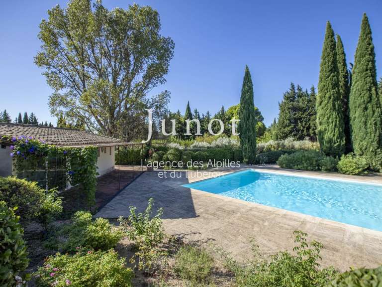 Maison Maussane-les-Alpilles - 2 chambres - 220m²