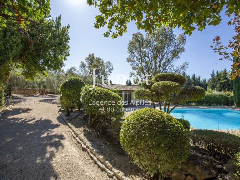 Maison Maussane-les-Alpilles - 2 chambres - 220m²