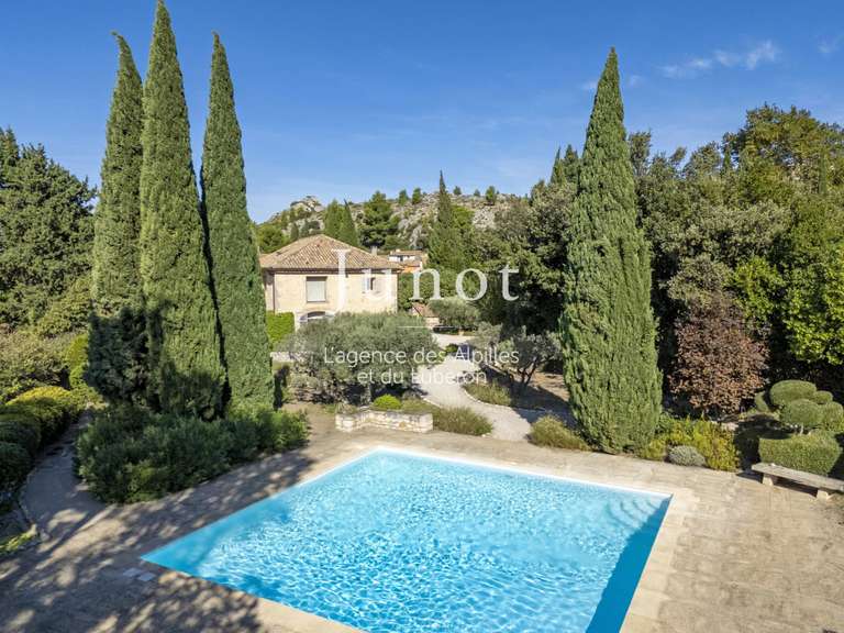 Maison Maussane-les-Alpilles - 2 chambres - 220m²