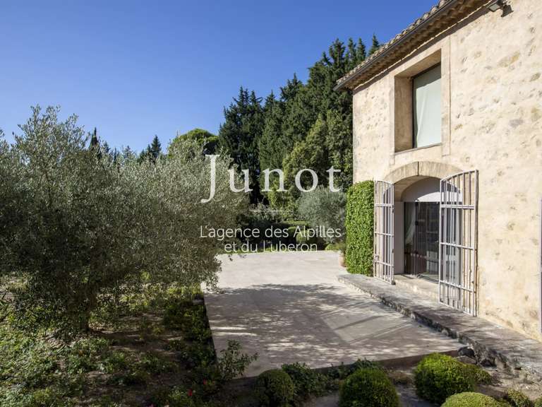 Maison Maussane-les-Alpilles - 2 chambres - 220m²