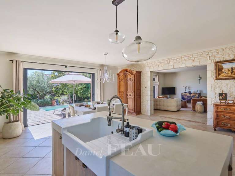 Maison Maussane-les-Alpilles - 2 chambres - 208m²