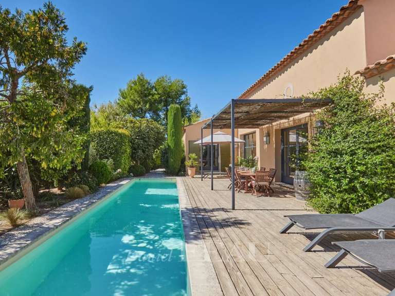 Maison Maussane-les-Alpilles - 2 chambres - 208m²