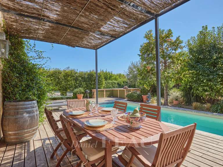 Maison Maussane-les-Alpilles - 2 chambres - 208m²