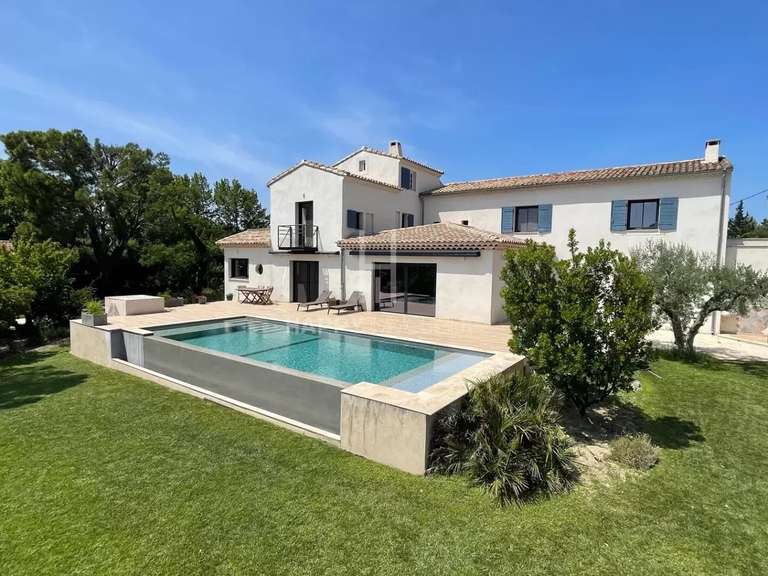 House, villa and property for Sale MaussanelesAlpilles BellesPierres