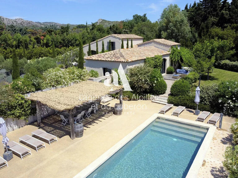 Propriété Maussane-les-Alpilles - 5 chambres - 300m²