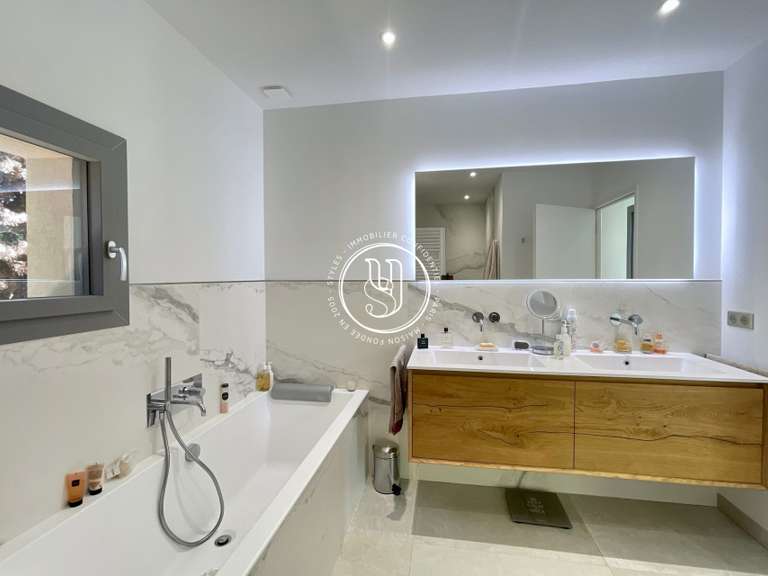 Villa Maussane-les-Alpilles - 4 bedrooms - 209m²