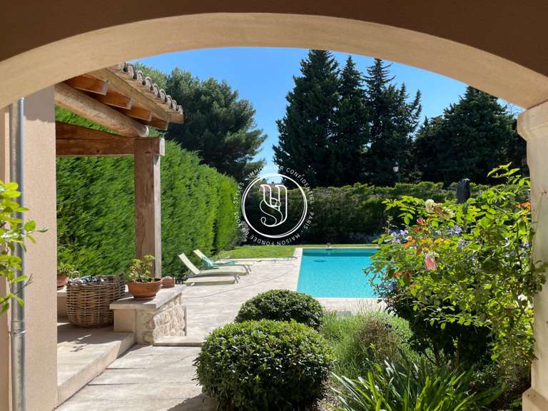 Villa Maussane-les-Alpilles - 6 chambres - 247m²