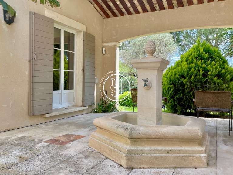 Villa Maussane-les-Alpilles - 5 chambres - 242m²