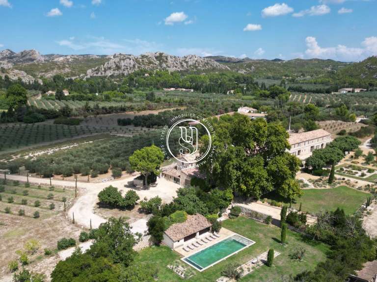 Villa Maussane-les-Alpilles - 8 chambres - 1213m²