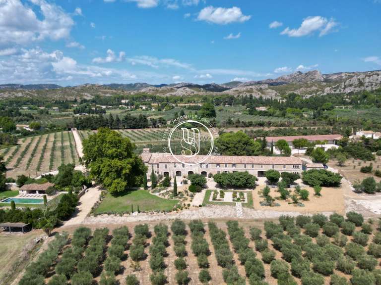 Villa Maussane-les-Alpilles - 8 chambres - 1213m²