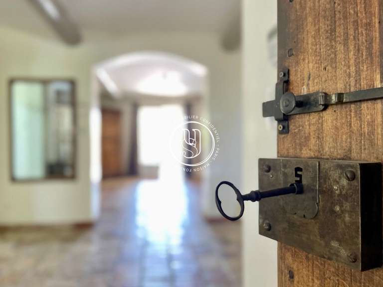 Villa Maussane-les-Alpilles - 5 chambres - 242m²
