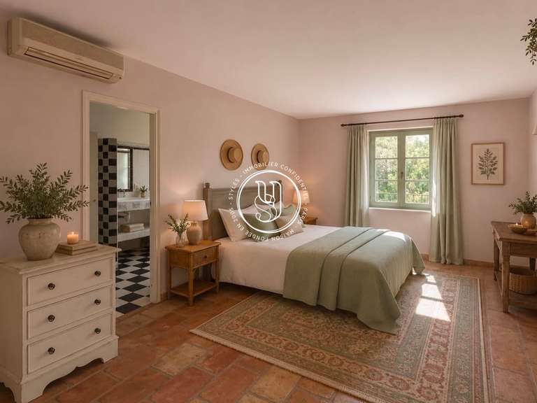 Villa Maussane-les-Alpilles - 5 chambres - 242m²
