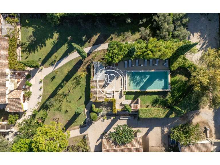 Villa Maussane-les-Alpilles - 5 chambres - 200m²