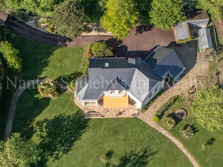 House Mauves-sur-Loire - 4 bedrooms - 211m²