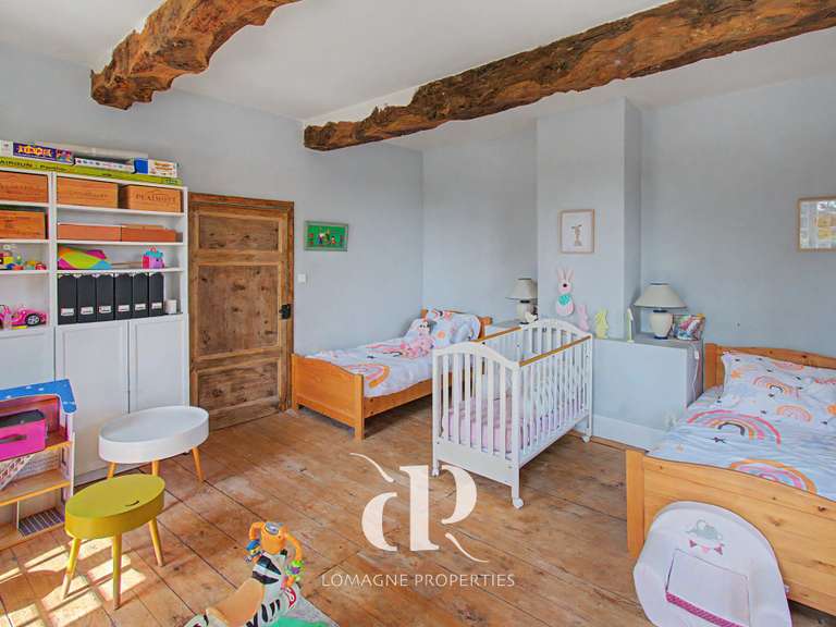 Maison Mauvezin - 11 chambres - 573m²