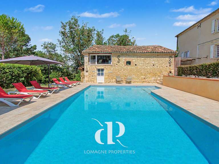 Maison Mauvezin - 11 chambres - 573m²