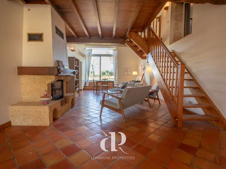 Maison Mauvezin - 4 chambres - 259m²