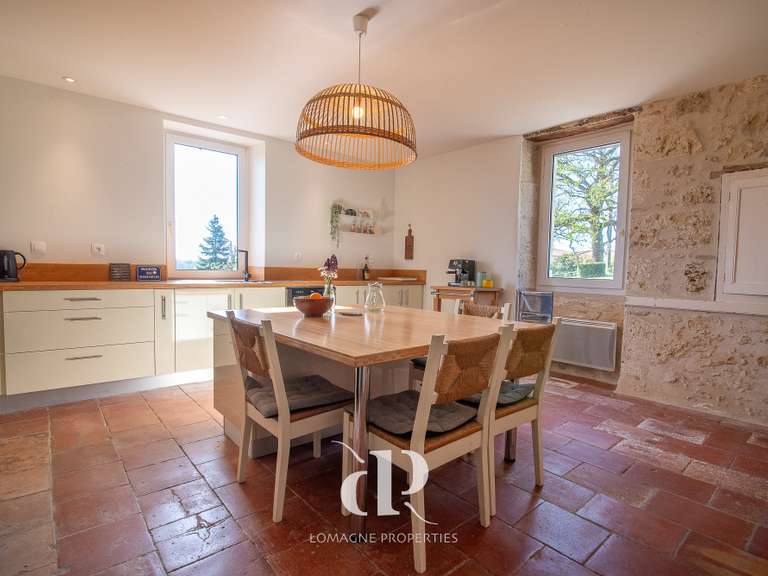 Maison Mauvezin - 4 chambres - 259m²