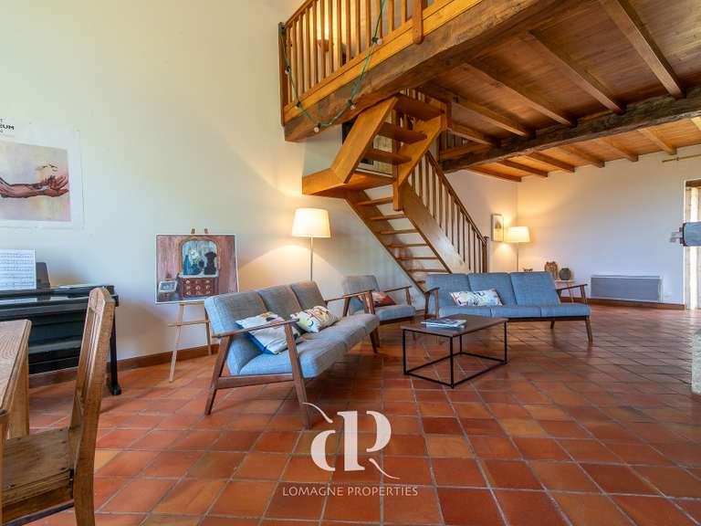 Maison Mauvezin - 4 chambres - 259m²