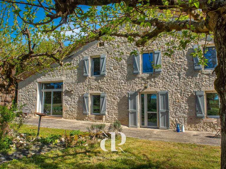 Maison Mauvezin - 4 chambres - 259m²